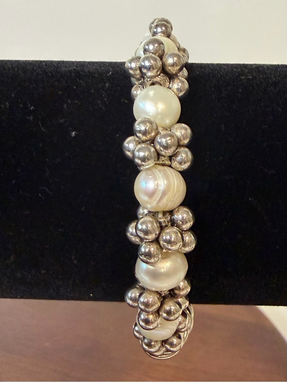 Chunky Silver Tone Ring Spacer & Freshwater Pearl Stretch Bracelet 7 Inch